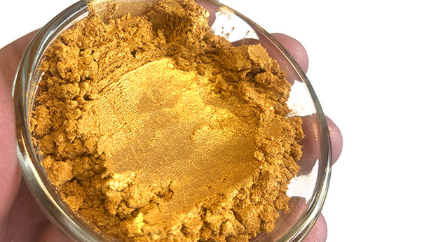 gold pear powder