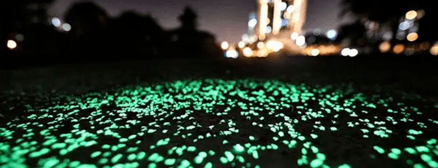 glow in the dark stones