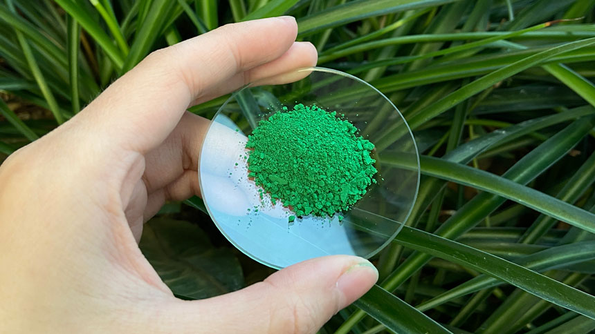cobalt titanate green pigment