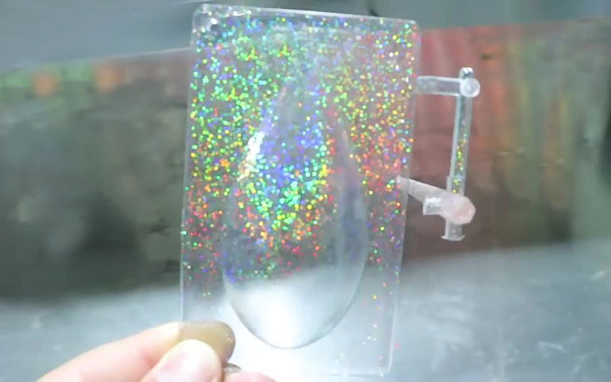Laser silver glitter for high transparent materials