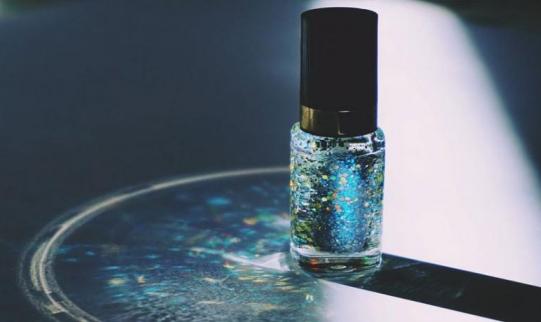 nail pigment