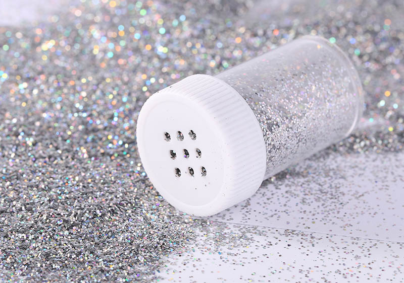 Common Spraying Method of Glitter Powder